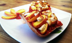 Feta-Pfirsich-Brötchen
